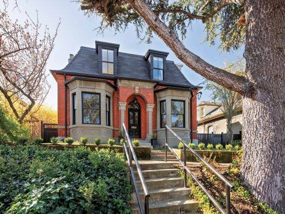 Labour of love - Spruce Winter Reno Issue 2022 2023