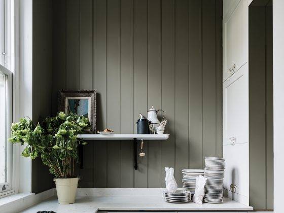 A Splash of DIY - Spruce Reno Issue 2022/2023