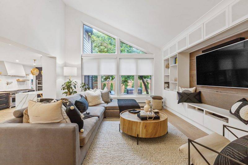 Accommodating Design - Spruce Winter Reno Issue 2022/2023