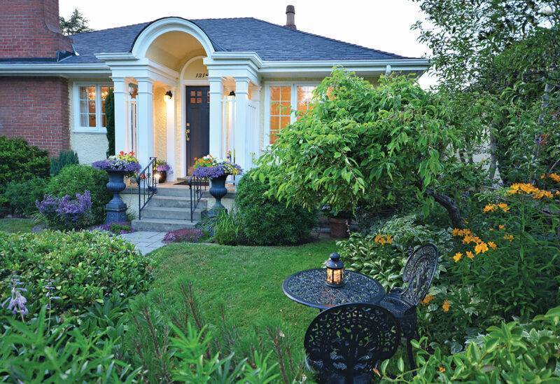 The Real Deal on Curb Appeal - Spruce Magazine Spring Issue 2024